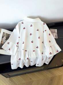 Camisa de talla grande con estampado de flores de cerezo, cuello con volantes, mangas abultadas, cintura alta y abotonadura sencilla.Diseño minimalista y ajuste ceñido, adecuado para uso diario, salidas y vacaciones. - Blanco - Ver 2