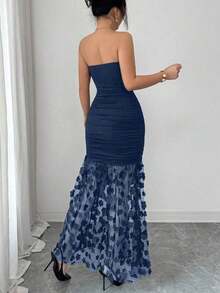 Elegante y lujoso vestido de noche para mujer de unicolor, con cintura fruncida, ajuste ceñido y contraste de malla floral - azul real - Ver 2