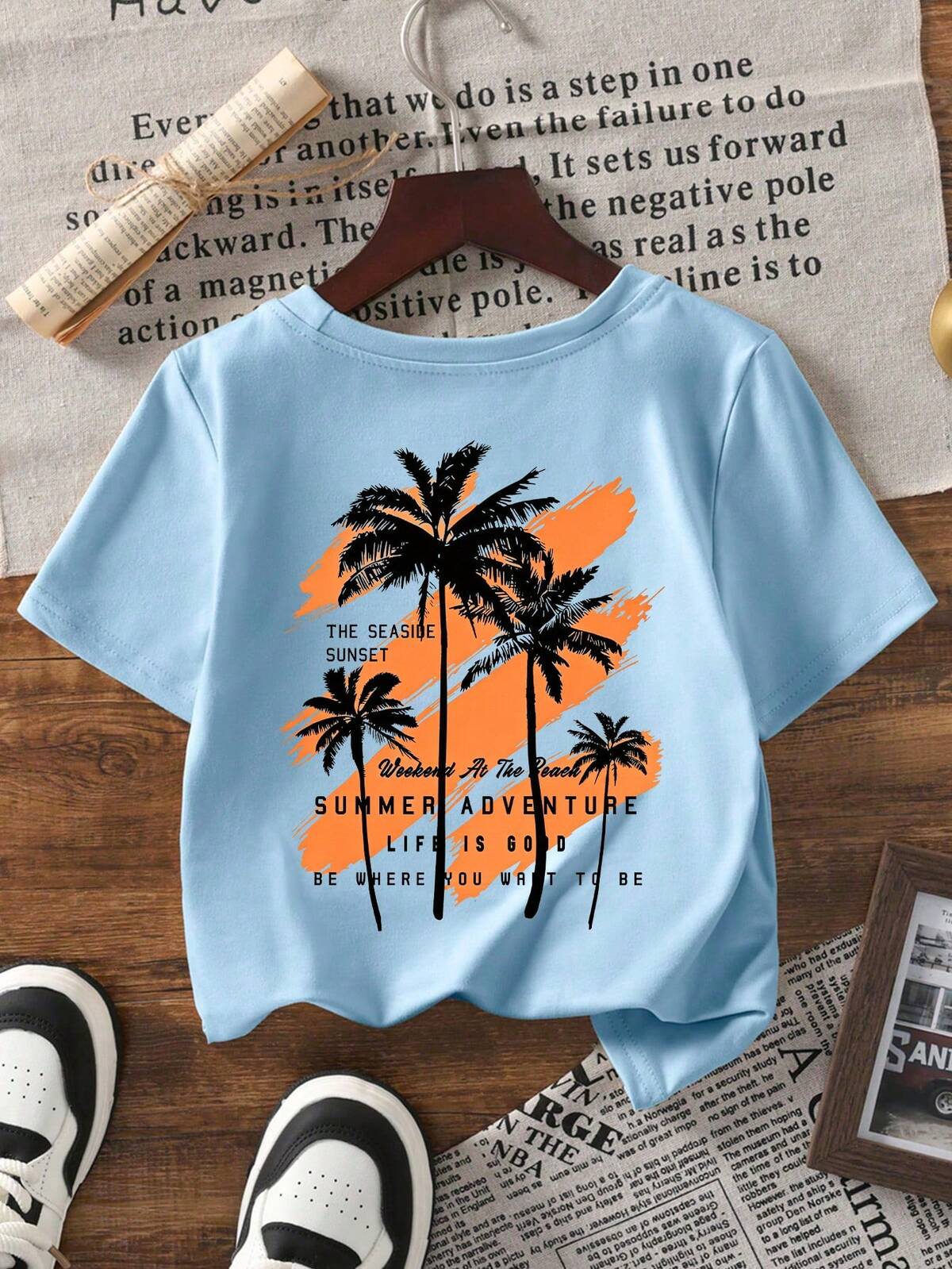 1 pièce T-shirt décontracté polyvalent pour garçons, imprimé minimaliste d'été, tissu doux et confortable 2