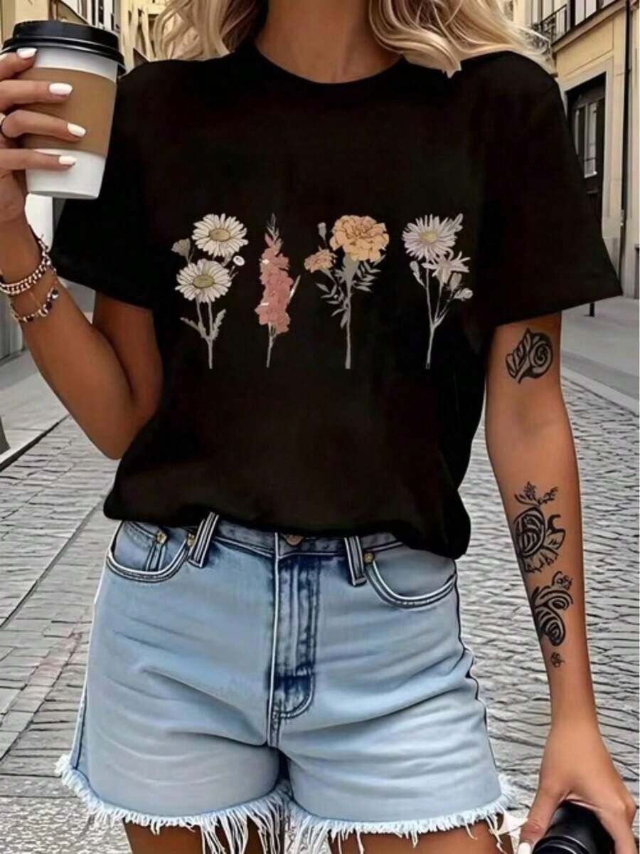 Camiseta suave para mujer, informal para uso diario, con estampado de arreglos florales vintage, blusa casual adecuada para el ocio diario, blusas elegantes para dama. - Negro - Ver 1