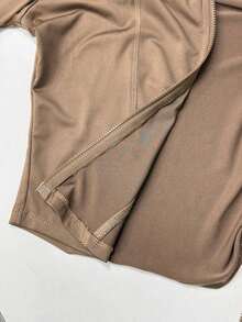 Chaqueta de yoga de cuello de tortuga blanca con protección solar, uso diario, casual, deportivo, para el aeropuerto, de estilo minimalista y de uso diario para mujer - Caqui - Ver 7