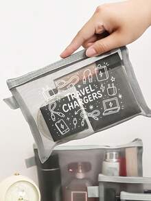網格化妝包印有「Travel Charger」字母圖案，旅行網格盥洗包，夏季度假必備。便攜式化妝品收納包，多功能收納包，電子設備收納，數據線收納，適用於度假、辦公室、購物、酒店、返校禮物、生日禮物、旅行配件、教師節禮物、婚禮配件 - 彩色 - 查看 3
