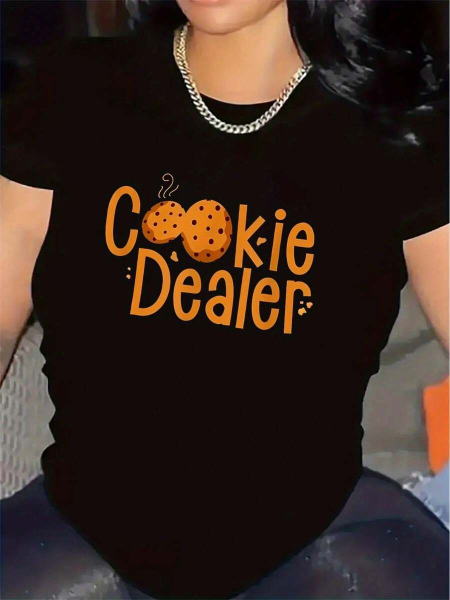Retro Vintage T-Shirt | Cookie Dealer Design T-Shirt For Kitchen Use, Durable And Lightweight, Ideal For Casual Wear, Comfortable Fit, Perfect For Indoor Activities, Stylish Graphic T-Shirt For Everyday Wear, Round Neck, Medium Stretch Fabric, Print. - 黑色 - 查看 1