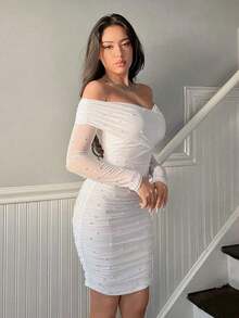 de mujer blanco con hombros descubiertos y perlas falsas, elegante vestido de mujer con contraste de malla, fruncido, cremallera, manga larga descubierta del hombro, ajuste ceñido, manga recta corta blanca, vestidos cortos sencillos de muj - Blanco - Ver 6