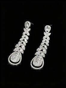 1 paire de boucles d'oreilles à tige avec décoration de goutte d'eau en cubic zirconia cubique, convient pour le port quotidien des femmes - Argent - Voir 1