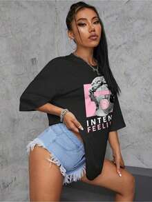 Camisetas Premium Casuales Unisex con Diseño de Escultura y Letras, Hombros Caídos, Camisetas Gráficas para Mujer - Negro - Ver 3