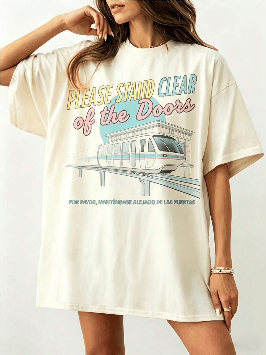Camiseta de manga corta informal de verano para mujer con estampado vintage "Por favor, no se acerque a la puerta", camiseta de viaje con cita de monorraíl vintage, camiseta de viaje para parque temático. - Blanco - Ver 1