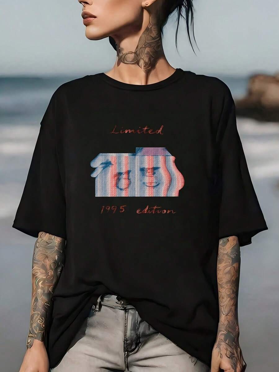 Limited Edition Unisex Casual T-Shirt, 1995 Version | High-Quality Soft 180g Fabric | The Perfect Gift For Friends And Family | Modern Designs, A Must-Have For Summer Vacations And Corporate Events. - 黑色 - 查看 1