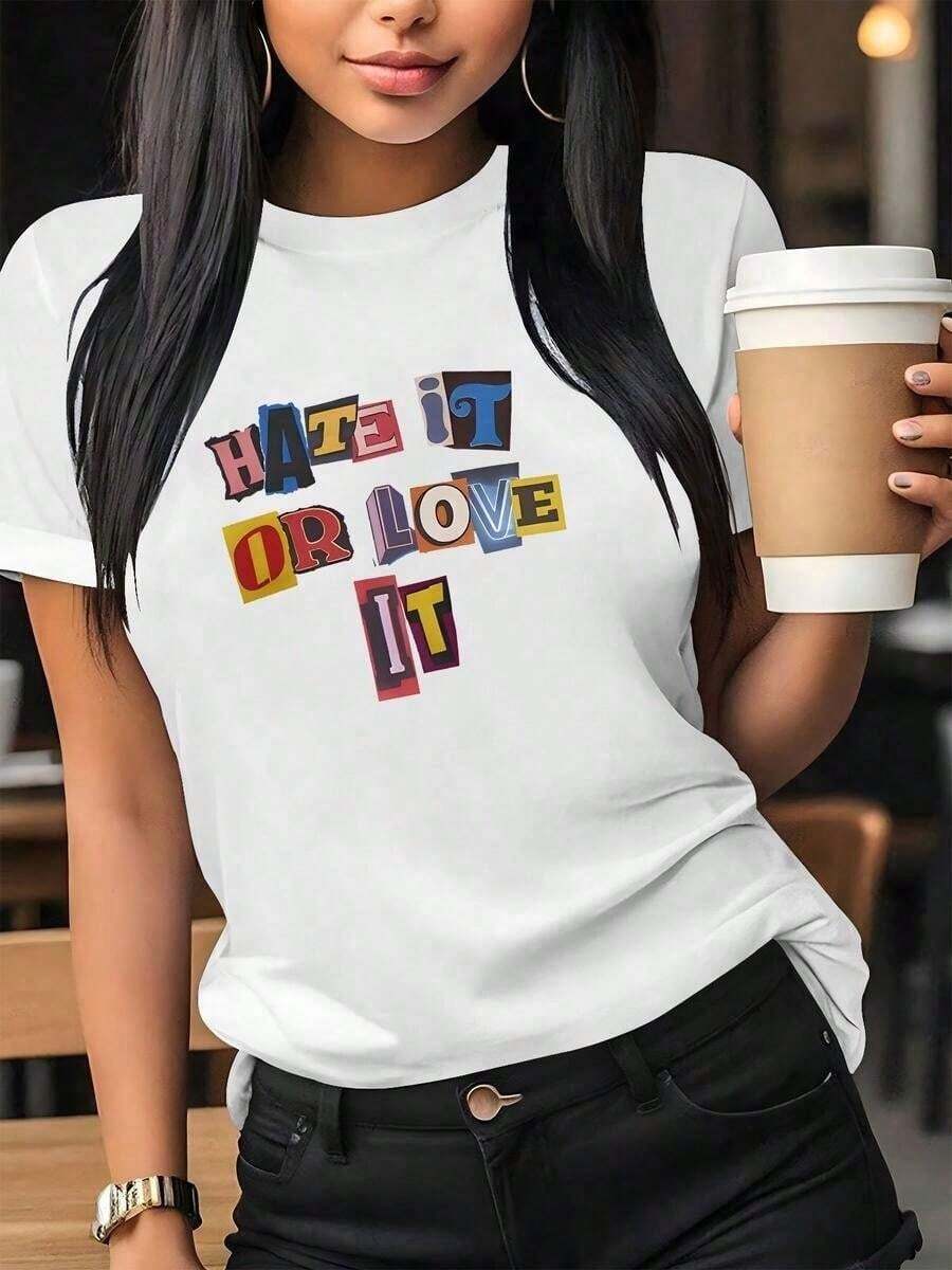 One Classic And Versatile Piece, A Pure Cotton Cropped T-Shirt With Short Sleeves, Printed With The Bold HAT IT OR LOVE IT Design, Modern Style - White - View 1