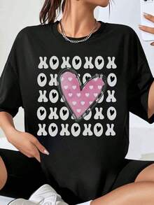 Women's Oversized T-Shirt With Xoxo Heart Print, Valentine's Day Love Design, Casual Loose Fit T-Shirt, Fashionable Garment - 黑色 - 查看 1