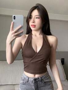 Top halter acanalado de un solo color, top de salida, top de tirantes, atuendo de crucero para mujeres - Café integral - Ver 6