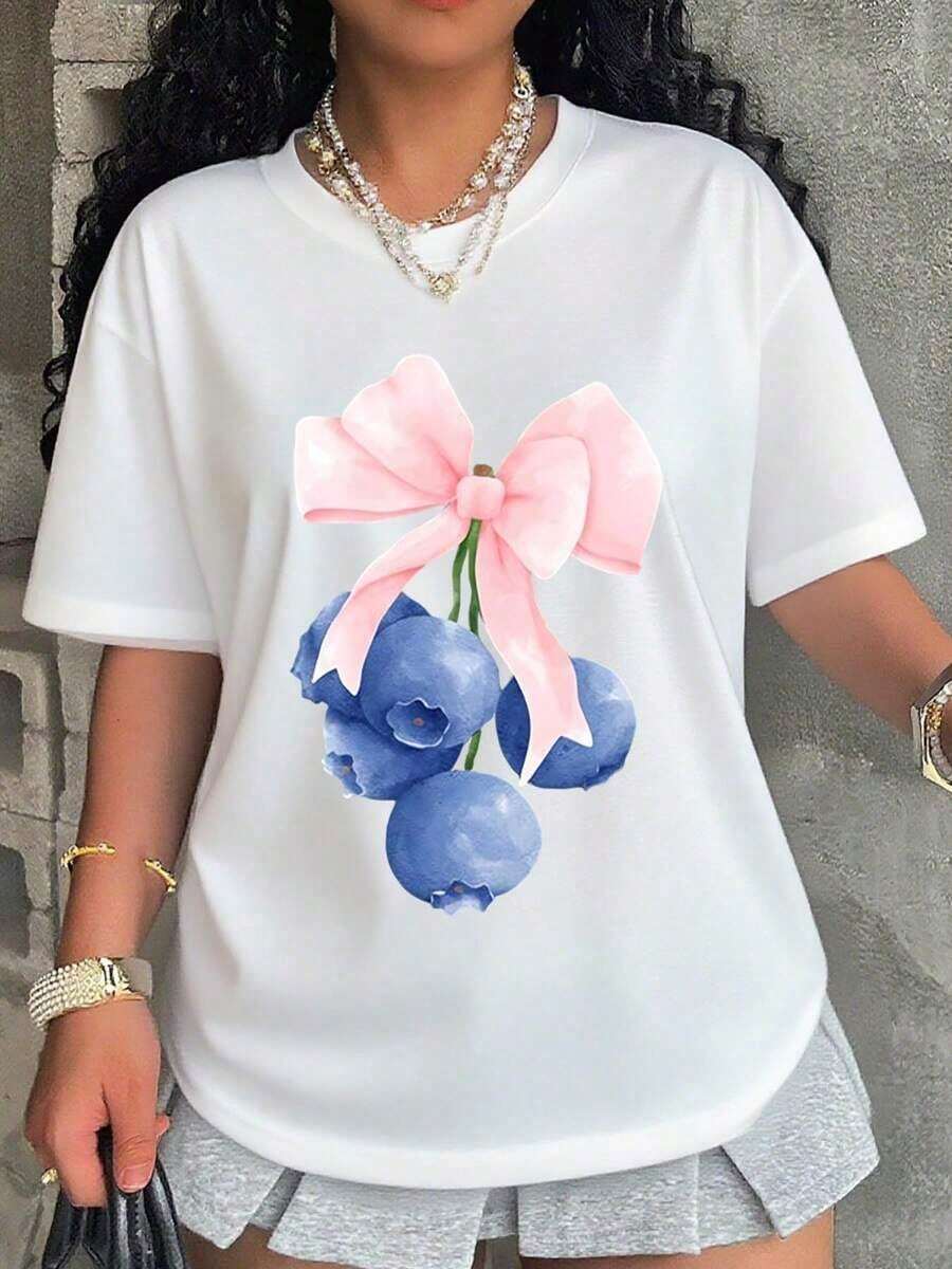 Women's Casual White T-Shirt With Blueberry Print And Pink Bow, Casual Summer Top For Girls, Fruit Graphic Design T-Shirt, Plus Size Soft Cotton T-Shirt For Teens And Young Women. - 白色 - 查看 1