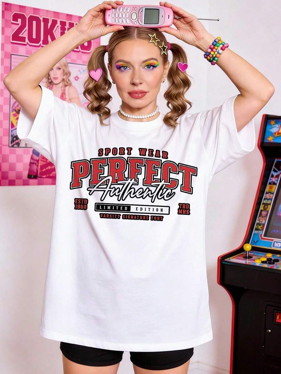 Camiseta de manga corta con cuello redondo suave y casual para mujer, estilo retro americano preppy, imagen principal deportiva, estilo de ropa deportiva europea y americana, diseño atemporal, estilo urbano, universitario, deportivo, años 90, milenio, Y2K. Negro. - Blanco - Ver 1