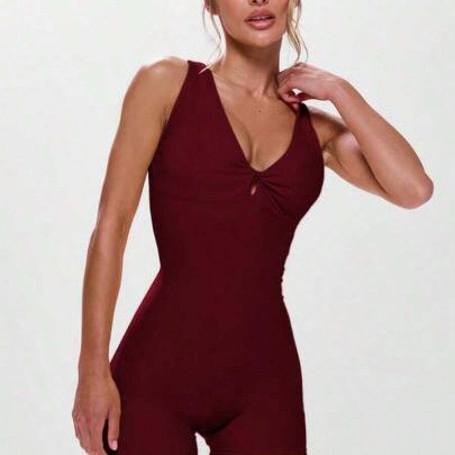 Sport Twist Front Cut Out Back Sleeveless Unitard, Active, Workout, Gym, Padel, Tennis, Pickleball Gym Fitness Yoga Pilates Daily Casual - Burdeos - Ver 1