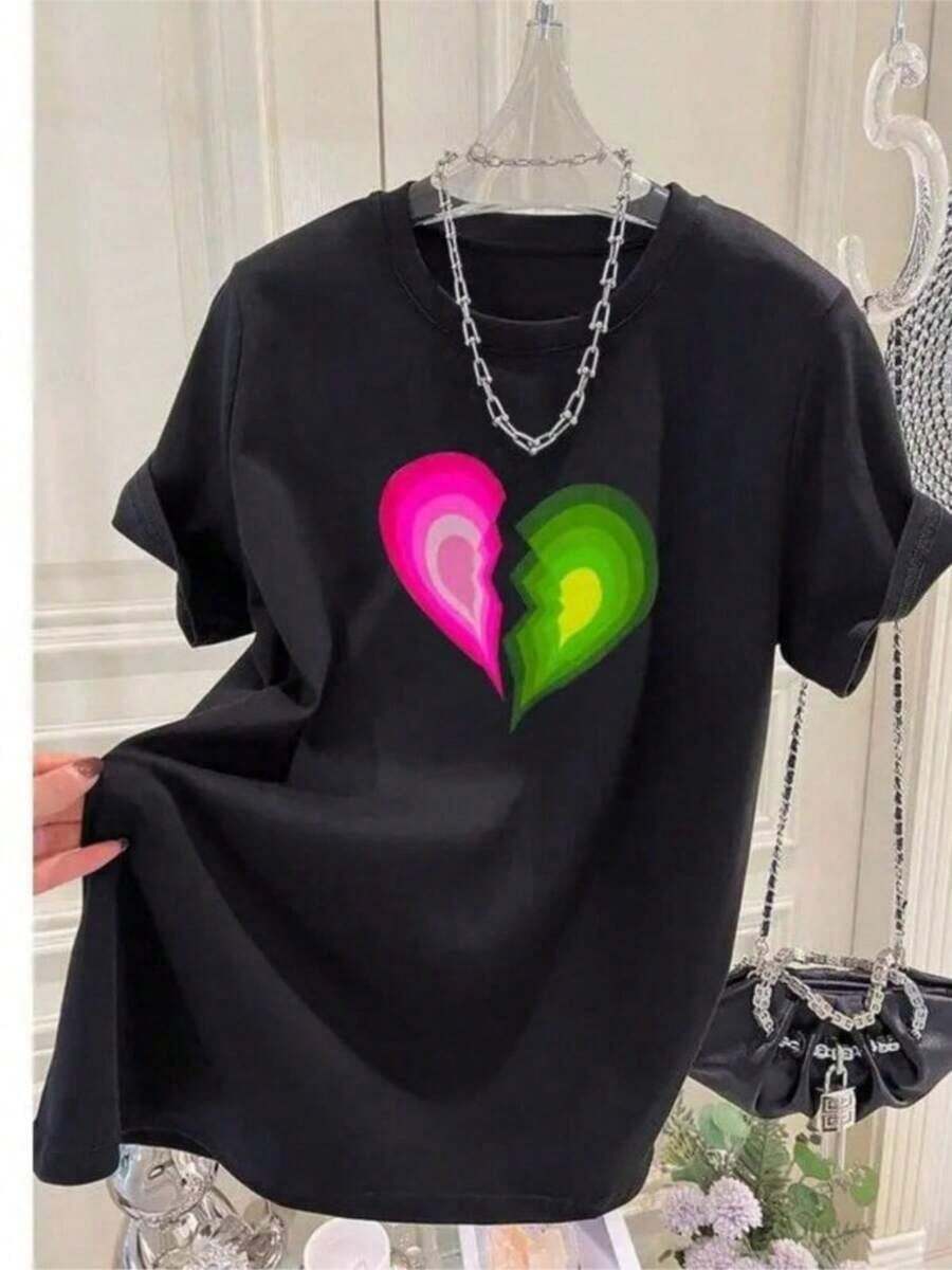 Women's Clothing, Fashionable T-Shirts With Hand-Painted Love Print, Summer Round Neck Short Sleeve T-Shirts, Pure Basic Tops For Office, Graphic Style Y2K Suitable As A Gift. Women's T-Shirt. Blouses>Elegant. Boho Chic, Soft, Breathable And Comfortable Women's Top, Ideal For Spring, Summer And Autumn, Perfect For Vacation, Travel And Everyday Wear. - 黑色 - 查看 1