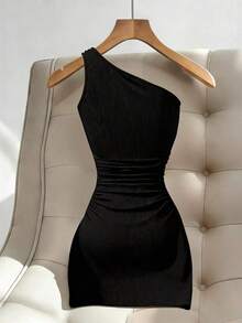Vestido mini ajustado negro y sexy para mujer con cuello asimétrico, cintura ceñida, que estiliza la figura, espalda descubierta, versátil y elegante - Negro - Ver 2
