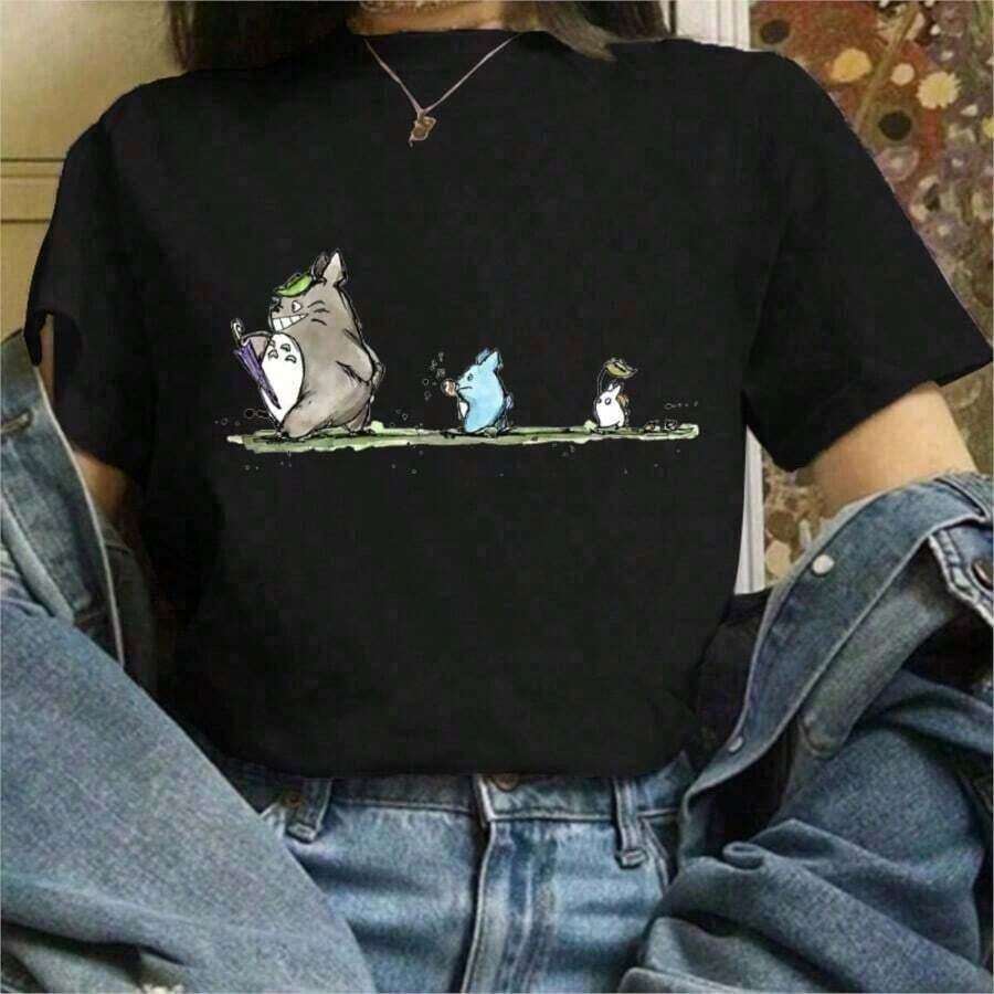 Women's Floral Print T-Shirt From Studio, Cute Summer Cartoon Top, Loose Fit Casual Cotton T-Shirt, Harajuku Aesthetic Style. - 黑色 - 查看 1