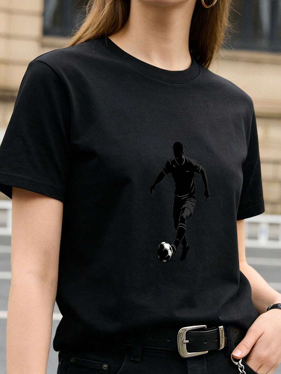 Camiseta 100% algodón con estampado de silueta de jugador de fútbol, transpirable y cómoda, edición de primavera, peso de 100 gramos. Camiseta de mujer de color sólido simple, corte holgado - Negro - Ver 1