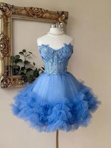Elegante y lujoso vestido corto hecho a mano con aplicaciones bordadas, encaje de ganchillo y parches de satén, con abertura en la cintura, adecuado para citas, fiestas de solteros, galas, bailes, Día de San Valentín - Celeste - Ver 2