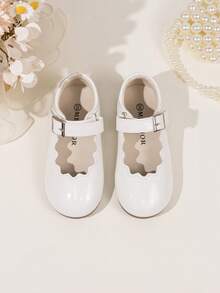 Cute Girls' Scalloped Trim Mary Jane Princess Ballet Flats, Solid Color - White - View 5