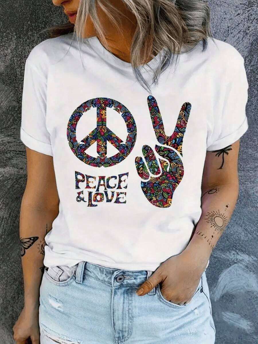Women's Blouses. Colorful Symbols Of Peace And Love Formed By Vibrant Floral Patterns That Convey Positive Energy And A Message Of Universal Harmony. Casual, Modern, And Comfortable Women's T-Shirt For Everyday Wear. - 白色的 - 查看 1