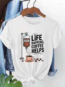 Life Is Full Of Surprises, And Coffee Cures Everything. LIFE EXISTS, COFFEE HELPS. Plus-Size Women's T-Shirt With A Round Neck, Featuring A Coffee Infusion Bag, Coffee Cup, And Coffee Bean Print, Perfect For Spring/Summer. Suitable For Everyday Wear, Shopping, Parties, And Commuting. Versatile And Stylish For Women. - 白色 - 查看 1