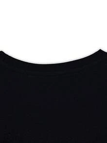 Women's 100% Cotton T-Shirt With "Retro Character Portrait" Print, Nostalgic Short-Sleeved Casual Top, Cartoon Style Design Suitable For Everyday And Vintage Outfits. - 黑色 - 查看 4