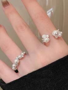 Bộ 3 chiếc nhẫn nơ tối giản đính ngọc trai giả và đá rhinestone, nhẫn xếp chồng có thể điều chỉnh kích cỡ, món quà trang sức lý tưởng để đeo hàng ngày dành tặng bạn gái, chị gái, dịp Giáng sinh, Lễ tình nhân, sinh nhật, mẹ. - trắng - Xem 2