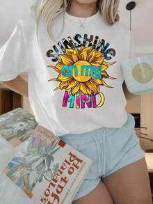 Women's Casual T-Shirt With Round Neck And Short Sleeve Print, Sunflower Design "Sunshine On My Mind", Summer T-Shirt For Women, Vibrant And Colorful Design, Loose And Comfortable Fit, Fashion Statement, 100% Cotton. - 白色 - 查看 7