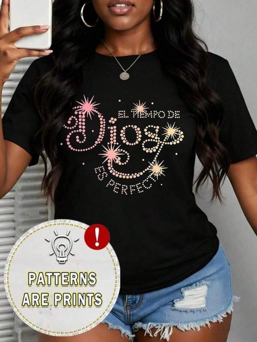 100% Algodón Premium: Camiseta única y moderna con el diseño "El tiempo de Dios es perfecto" en brillante estilo y2k, perfecta para mostrar tu fe y estilo.Ideal para cualquier ocasión, una pieza imprescindible para tu guardarropa.- Ropa de Moda Casual Suave y Transpirable para Diario - Negro - Ver 1
