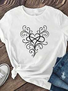 Women's Short-Sleeved Shirt With An "Artistic Love" Print, Suitable For Everyday Wear. Made Of Soft, Breathable Polyester Fiber With Moderate Stretch. Machine Washable. Casual Short-Sleeved Crew Neck Printed T-Shirt For Women, Graphic Tee, Women's Graphic Tees, Summer T-Shirt, Casual T-Shirt, Summer Tops, Summer Sets For Women, Comfortable Casual Short-Sleeved Crew Neck T-Shirt, Elegant Blouses For Ladies. - 白色 - 查看 2