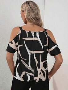 Clasi Blusa con estampado integral, detalle de cadena en el hombro descubierto, parte superior de hombros descubiertos - Negro - Ver 2