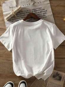 Camiseta de cuello redondo y mangas cortas de ropa fashion, fabricada en México, para la temporada primavera-verano 2025. Con un estampado de dibujos animados, es un modelo para parejas, adecuado tanto para uso interior como exterior, ideal para el estilo de oficina y casual, diseñado para hombres y mujeres, se vende como una pieza individual.--100% algodón puro, corte holgado. - Blanco - Ver 5
