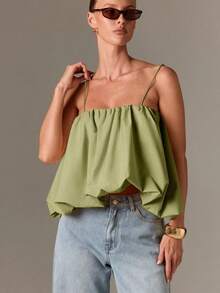 Top de camisola fruncido estilo bohemio con bajo abombado y tirantes ajustables para un estilo casual de verano - Verde - Ver 5