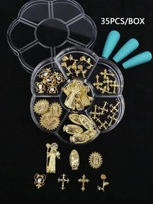 这款7格35件套美甲贴包含心形、十字架、图案等多种设计，满足日常美甲需求。采用简约奢华的欧美风格，提供3D立体、简约且用途广泛的DIY美甲装饰。另有多种时尚、简约、百搭的Y2K风格美甲配件可供选择。 - 彩色 - 查看 7