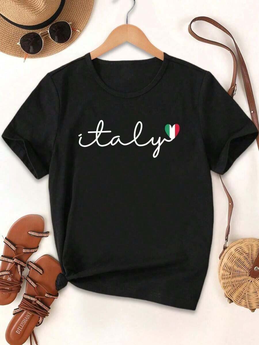 Simple And Versatile Design: Women's Casual Summer T-Shirt With Italian Flag And Heart Print, Short Sleeve, Ideal For Travel, Vacations, Or As A Gift Idea. Cotton T-Shirt. - 黑色 - 查看 1
