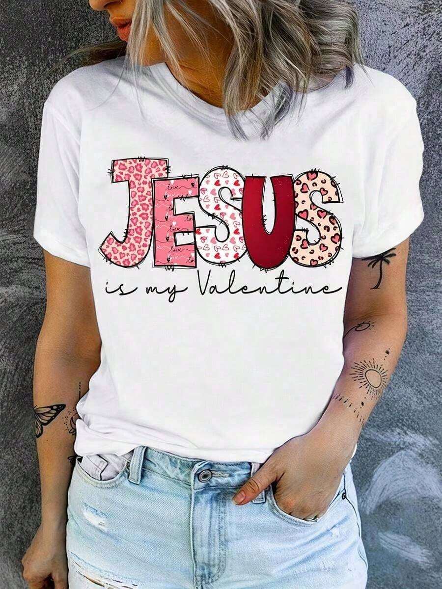 One Classic And Versatile Piece: A Short-Sleeved, Pure Cotton T-Shirt Printed With The Phrase "Jesus Is My Lover." Modern Style. - 白色的 - 查看 1