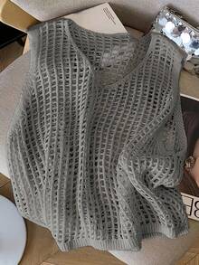 Women's New Hollow V-Neck Sleeveless Knit Tank Top, Lightweight For Spring/Summer - Grey - View 4