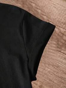 Camiseta de manga corta y cuello redondo para mujer, holgada, con estampado de avión con forma de corazón, ideal para el verano y un estilo casual - Negro - Ver 4