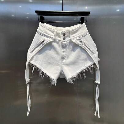 Women's White Raw Edge Denim Shorts, Summer New Arrival, Stylish Design, Slim-Fit Versatile Y2K Hot Girl Zipper A-Line Short Pants Versatile For Daily Wear,Festive Occasions,And Social Gatherings,An Excellent Gift Choice For Partners,Family,And Friends.