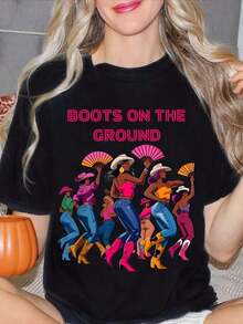 Women's Casual Short-Sleeved Crew Neck T-Shirt With A Vintage Western Cowgirl Design Featuring Fans And Boots On The Ground. A Great Gift Idea, This Plus-Size T-Shirt Is Perfect For Holiday Parties Or As A Present. Soft And Comfortable. - 黑色 - 查看 1