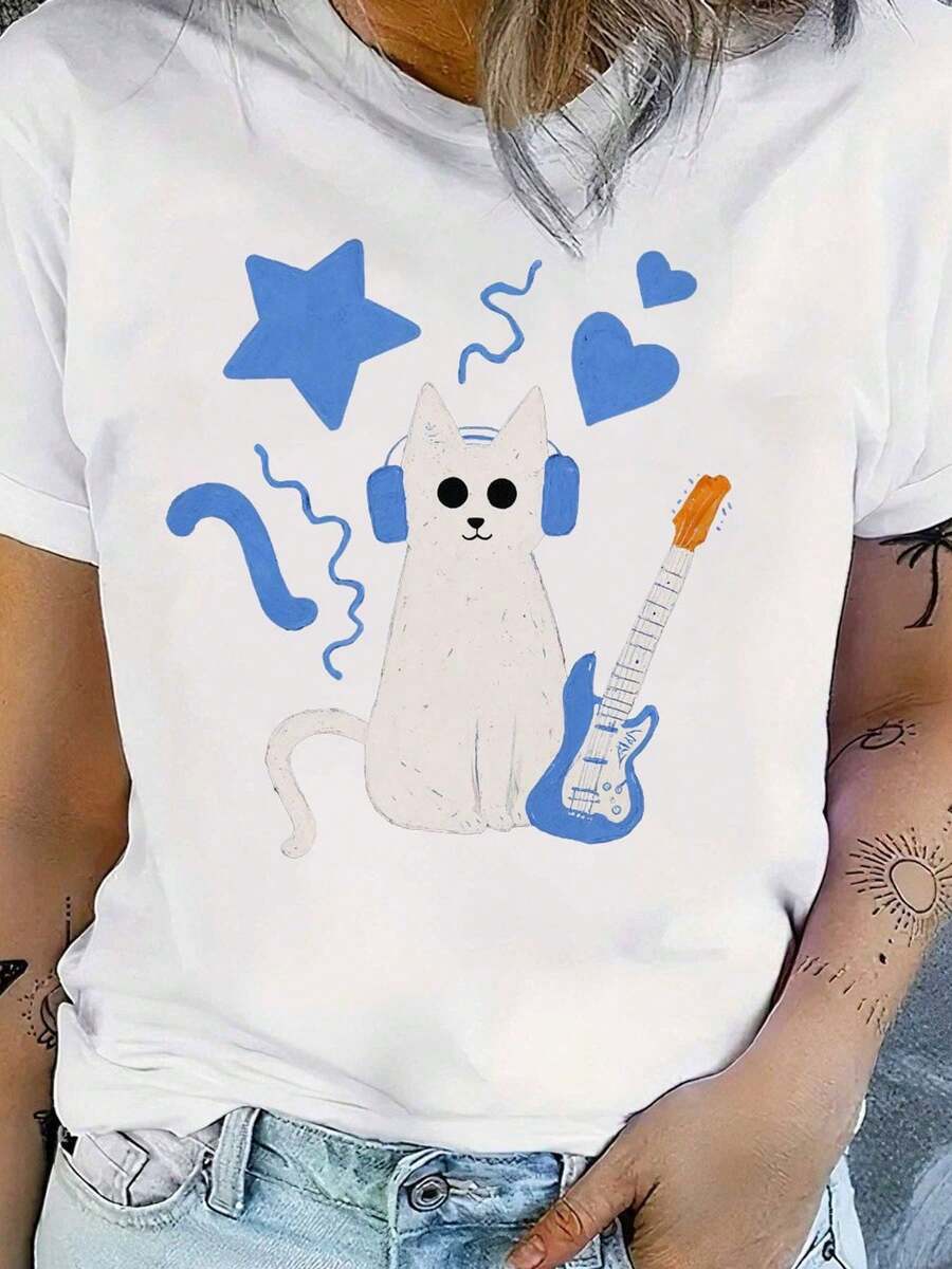 Modern And Minimalist Summer T-Shirt For Women - T-Shirt With A Whimsical White Cat Design With Blue Headphones And Guitar, Casual Fiber T-Shirt, Summer Clothes, Gift For Music Lovers, Casual For Everyday Wear. - 白色 - 查看 1