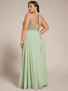 EVERPRETTY Plus Size Backless Lace Tie-Up Multi-Way Chiffon Sleeveless Deep V-Neck Bridesmaid Dress Suitable For Wedding, Vacation, Beach Party - Mint Green - View 4