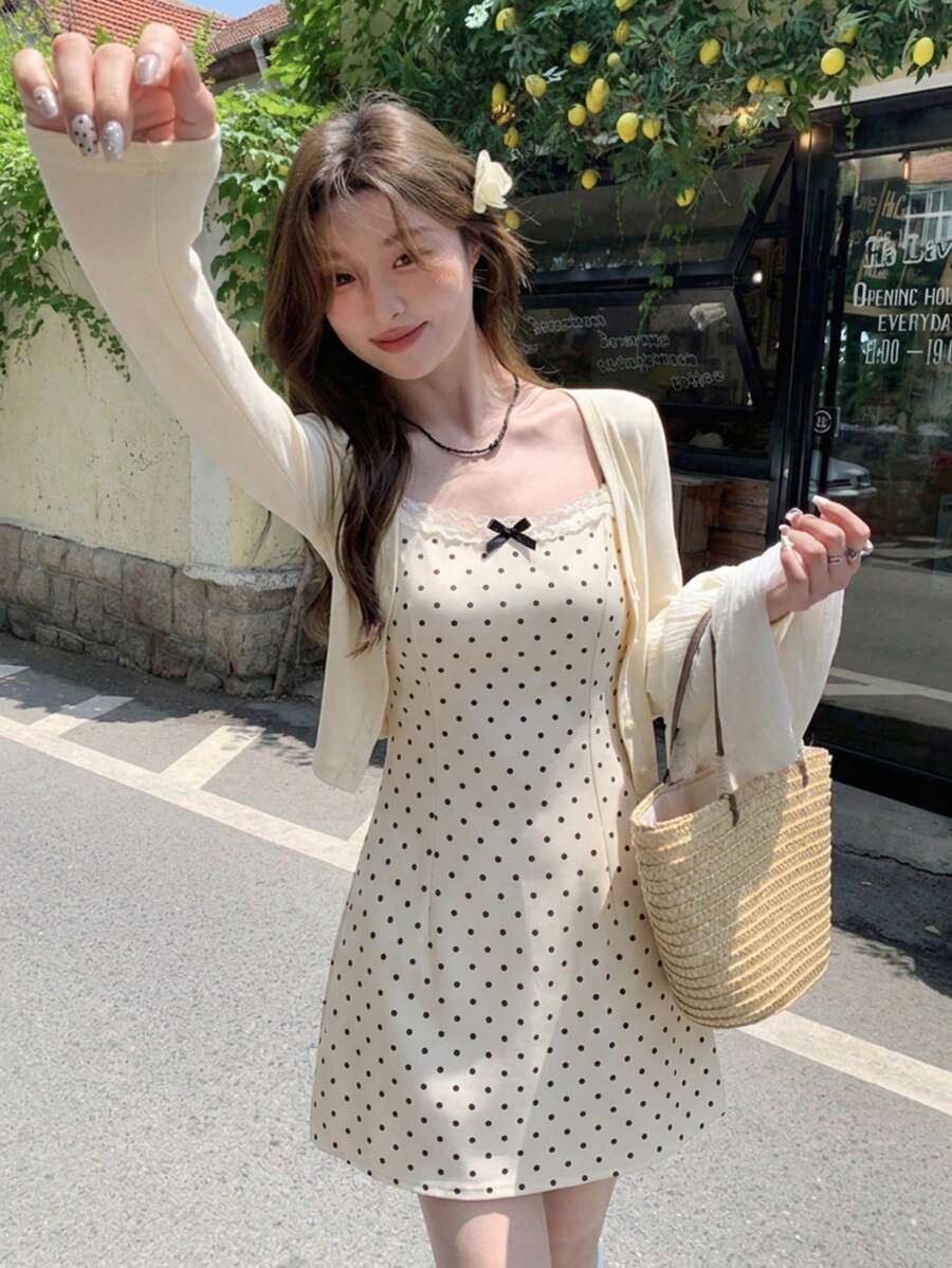 法式波点蝴蝶结白色连衣裙，女士甜美两件套，含开衫和吊带连衣裙，春夏新品，优雅 - 杏色 - 查看 1