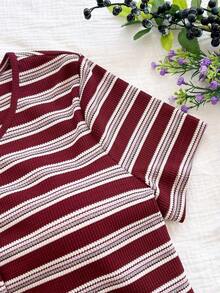 Blusa casual de verano para mujeres, top blanco de manga corta con cuello redondo y estampado floral, para vacaciones de verano - Multicolor 2 - Ver 5