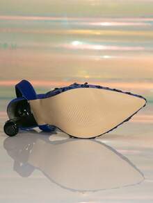 Giày sandal nữ màu đỏ, họa tiết nàng tiên cá, mũi nhọn, gót bất đối xứng, quai hậu, màu đen, lưới, thiết kế độc đáo. - Màu xanh lam - Xem 8