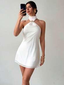 Elegante y delicado vestido camisero con decoración metálica y espalda descubierta, ropa de verano, ropa de playa, ropa de resort, ropa de resort bohemia y tropical, atuendo para conciertos, fiestas rave, festivales de música country, elegante atuendo para citas nocturnas, vestido de verano para mujer, vestido para té de la tarde, vestido blanco de graduación, atuendo de celebración para festivales de música, vestido con espalda descubierta - Blanco - Ver 4