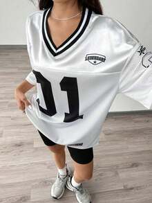 Camiseta casual de manga corta con cuello en V y estampado de letras para mujeres de talla grande - Blanco y Negro - Ver 3