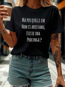 Suave, transpirable y ligera para comodidad durante todo el día. Camiseta de mujer con frases en italiano "Ma Per Quelli Che Non Ci Arrivano", estampado con letras italianas, manga corta, cuello redondo, blusa compatible para primavera y verano, ropa casual, regalos de viaje y atuendos diarios (lavable a máquina). Adecuada para uso diario. Cuello redondo clásico con un corte relajado que favorece todas las formas del cuerpo y es fácil de combinar con jeans, shorts y leggings. - Negro - Ver 1