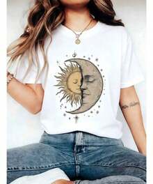 Nueva Llegada 2026: Camiseta de Estilo Bohemio para Mujer con Estampado de Cara de Luna y Sol Misteriosos, Estilo Hippie Vintage, Manga Corta, Cuello Redondo Casual, Opción Perfecta para la Moda Femenina de Primavera y Verano 2026. Tela Suave, Transpirable, 100% Algodón, Camiseta para Mujer de Uso Diario con Estampado Gráfico. - Blanco - Ver 3